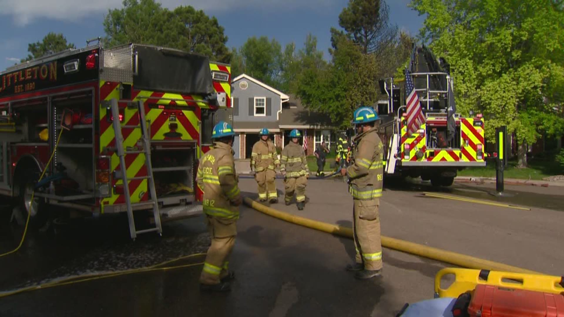 Littleton house fire spreads to multiple homes