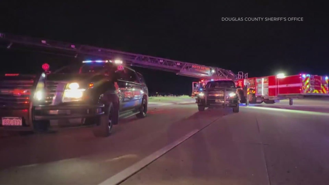 2 killed in crash in Highlands Ranch