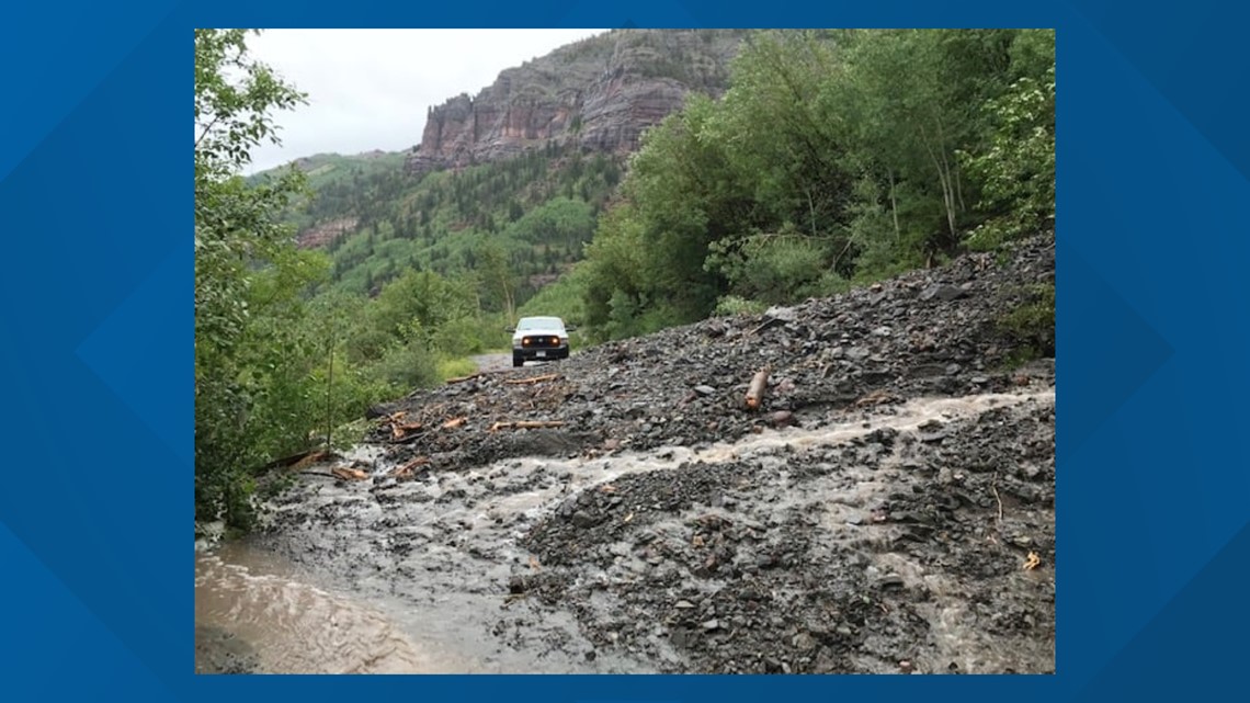 Mudslide Near Bridal Veil Falls Traps Hikers Motorists 9news Com