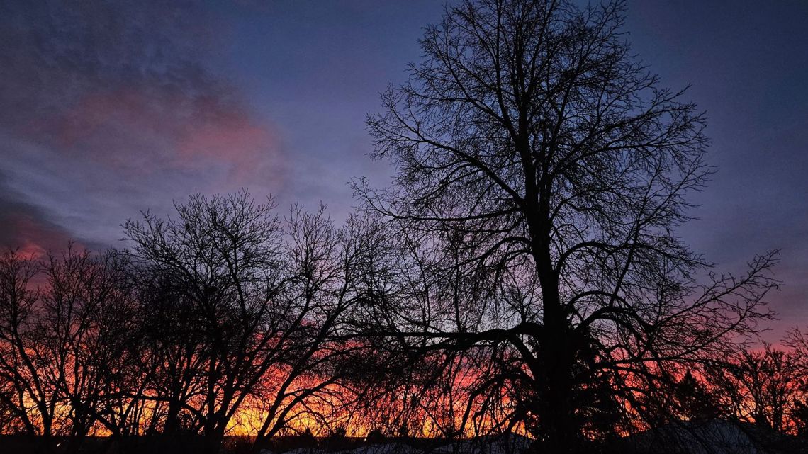 Your Photos Of Terrific Colorado Winter Sunrise On Jan 17 2024   27a05b1b 9d4e 4882 8a2a 7f651999b6a1 1140x641 