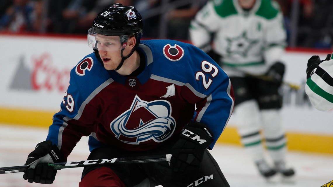 Colorado Avalanche's Nathan MacKinnon named Hart Trophy finalist