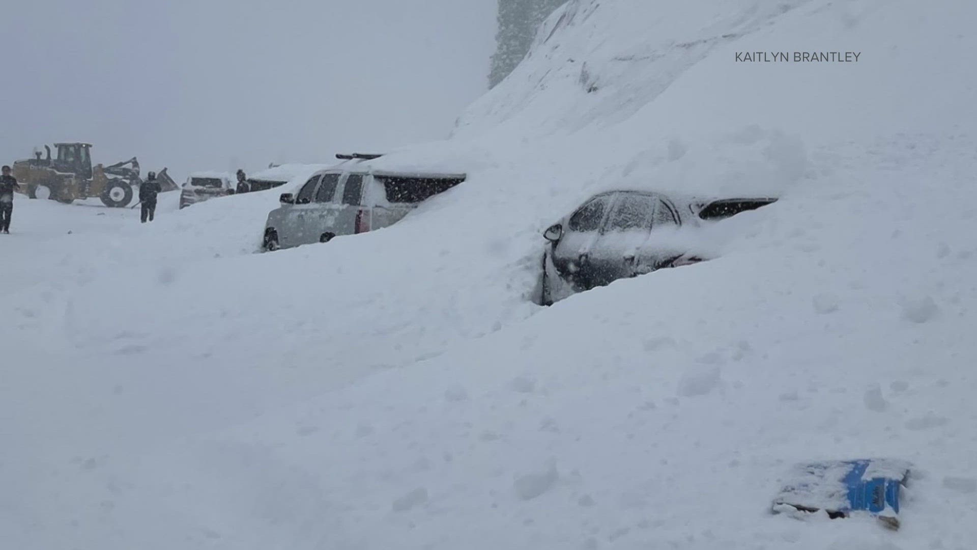 Snow, wind make for messy roads in Colorado mountains