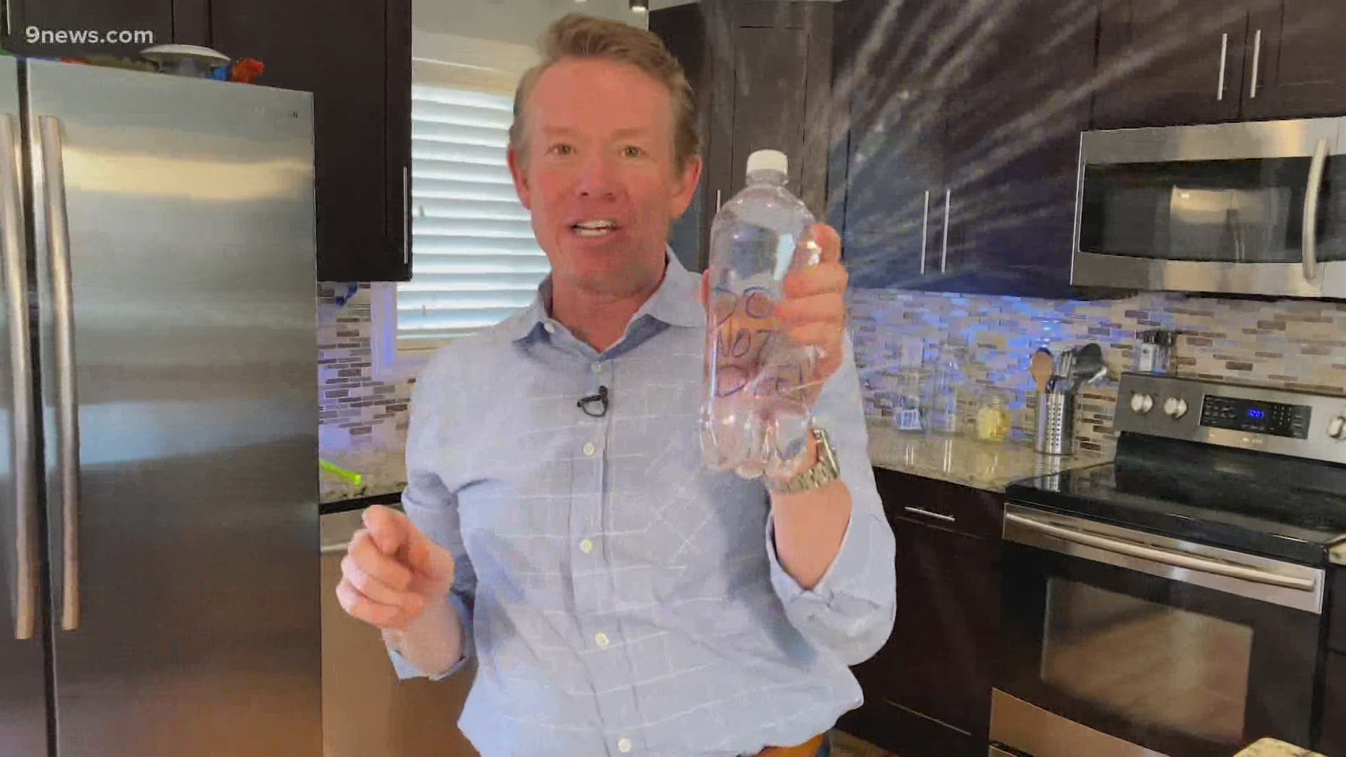 Science guy Steve Spangler combines a little science know-how with his love of practical jokes.