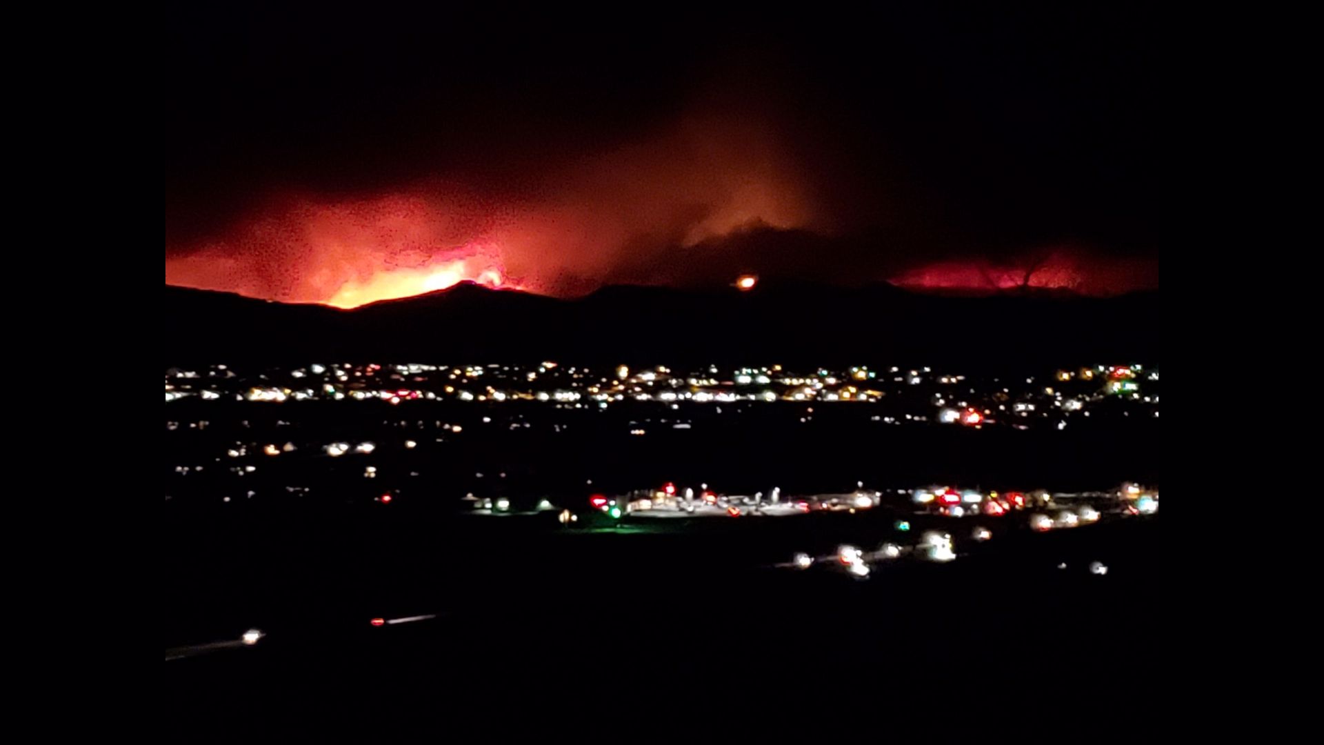 East Troublesome Fire grows in size, forces mandatory evacuations ...