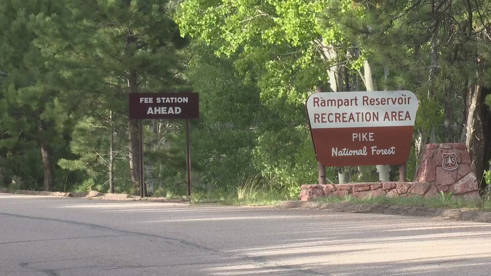 Colorado Parks and Wildlife’s water rescue team recovered the body of a man who was in Rampart Reservoir, just west of Colorado Springs, early Sunday.