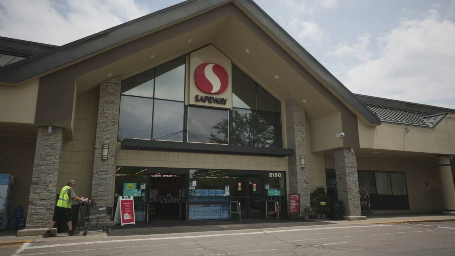 9NEWS Consumer Investigator Steve Staeger reports.