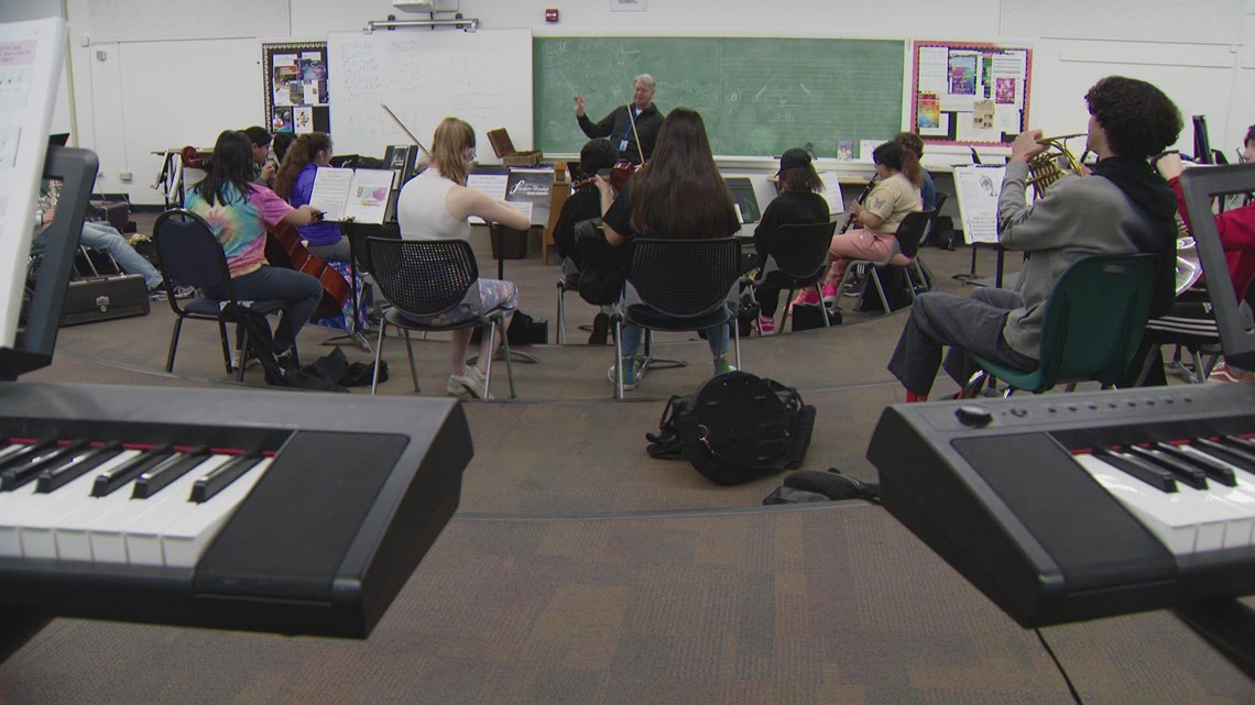 George Washington HS orchestra plays 'The Star-Spangled Banner'