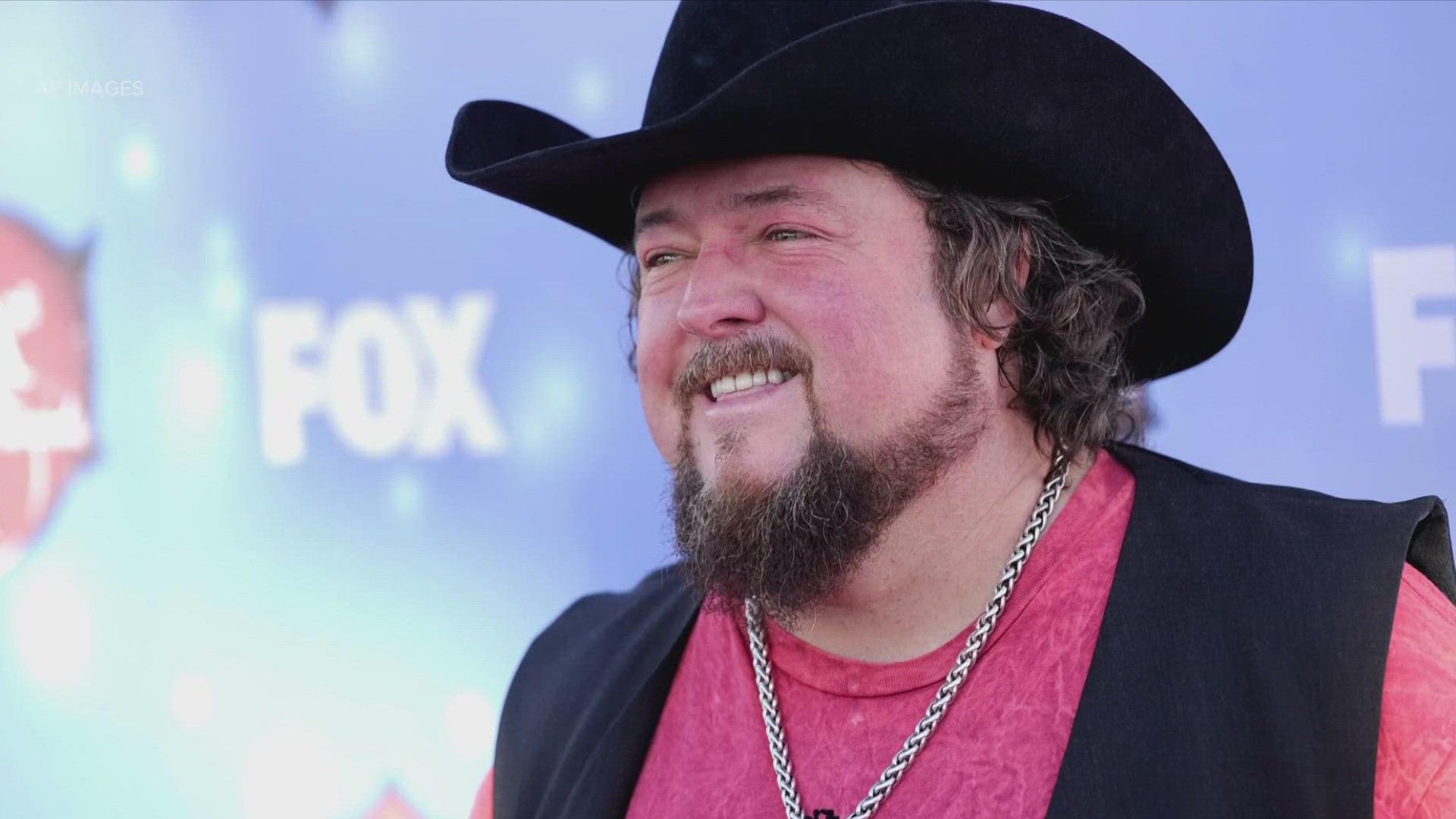 Country musician Colt Ford is hospitalized after sufferning a heart attack after performing at an Arizona bar Thursday night, according to a spokesperson.
