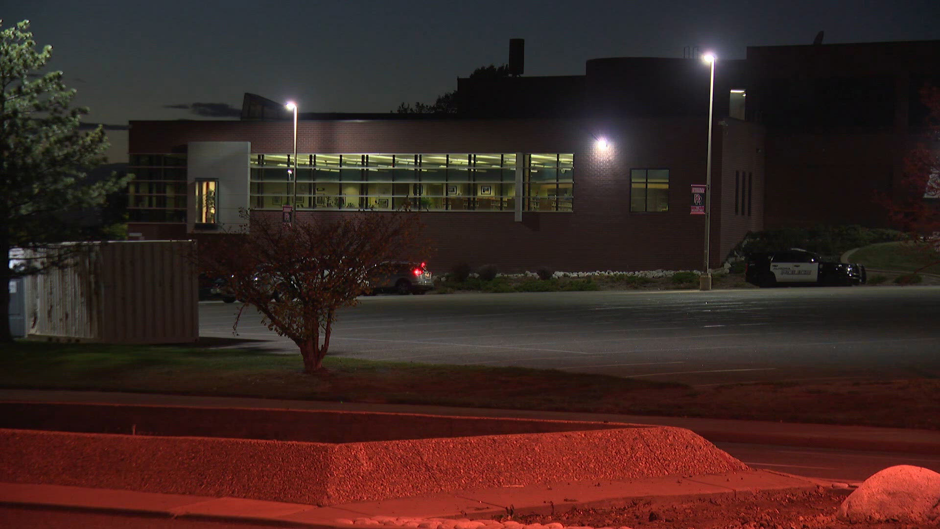 Suspects stole high-end vehicles, targeted crash victims in towing scam ...