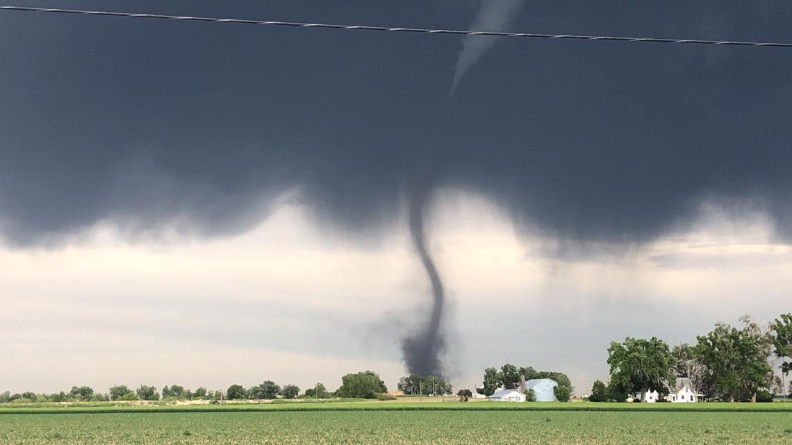 tornado-warning-and-tornado-watch-understanding-the-terms-9news