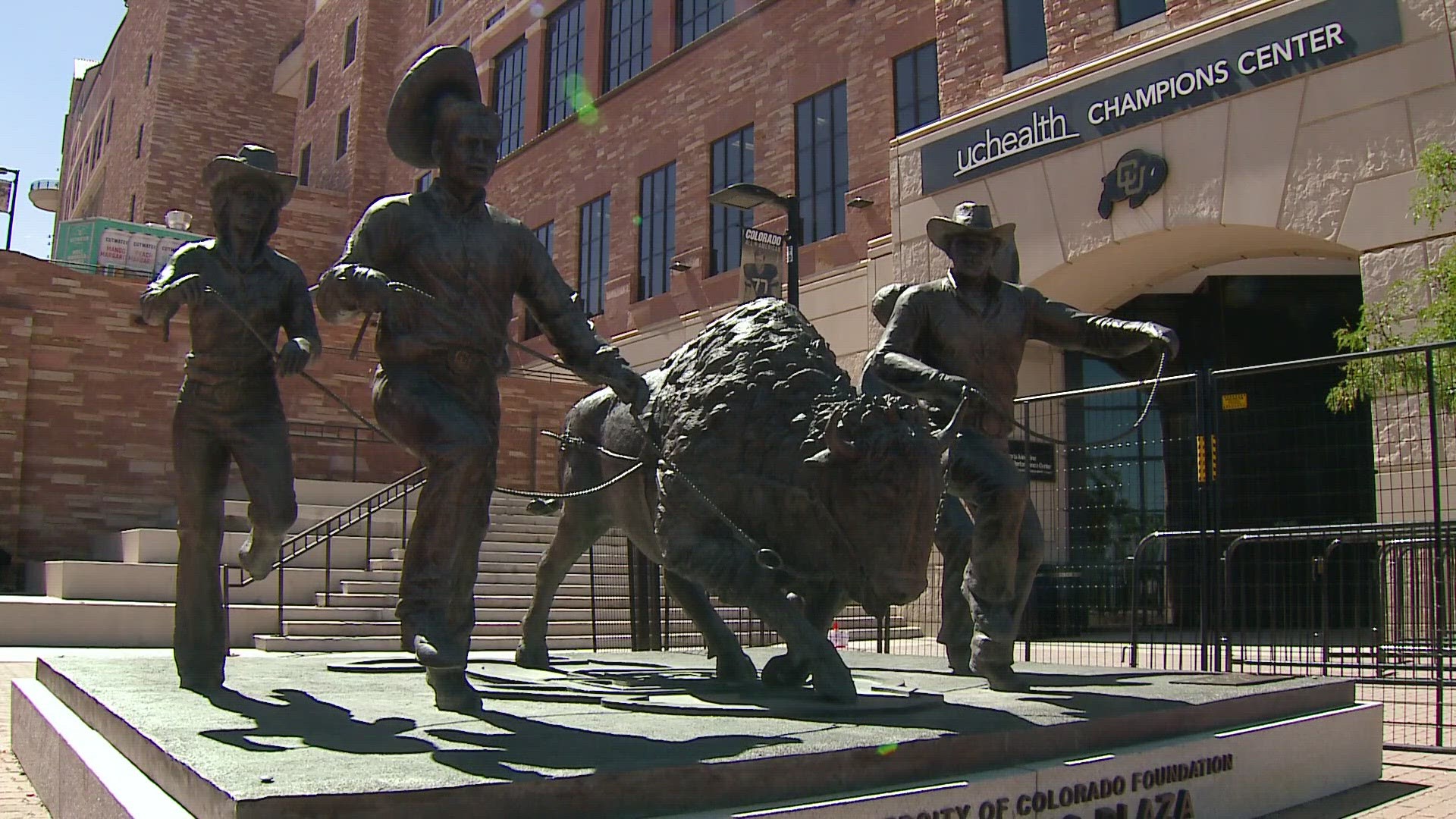 Learning more about Ralphie, CU Boulder's mascot.