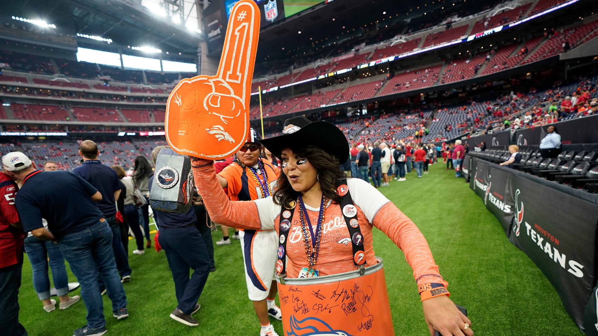 Lock shines in road debut, Broncos surprise Texans, 38-24 | 9news.com