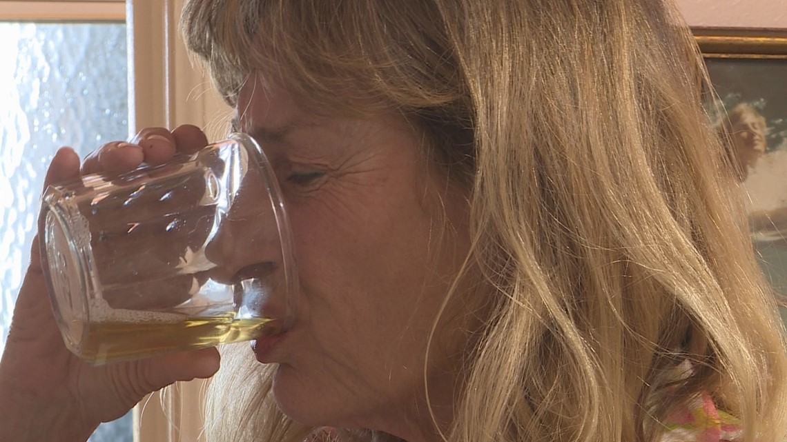 Group In Boulder Drinks Their Own Pee For Health Benefits 9news Com