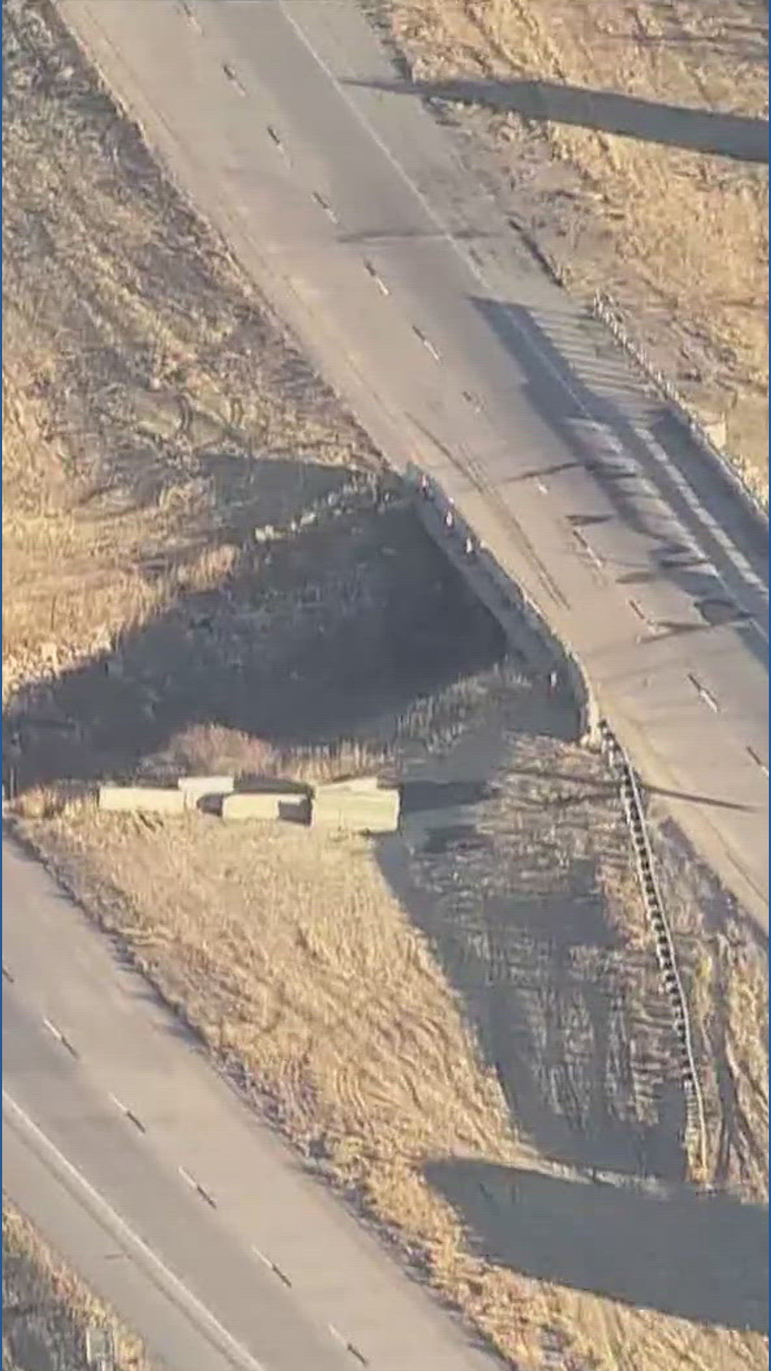 CDOT worker hit along I-70 in Arapahoe County | 9news.com