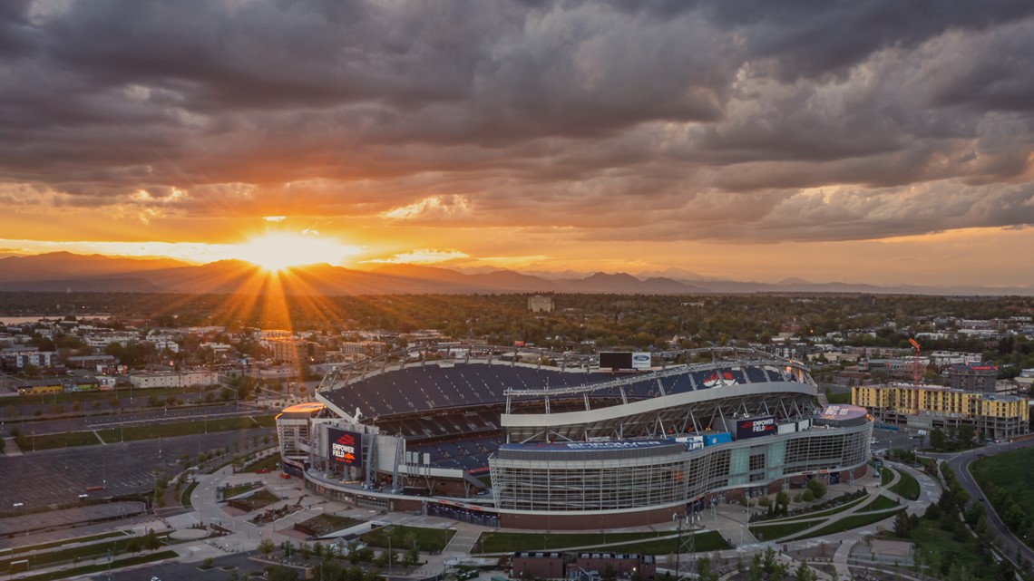 NFL's Denver Broncos Sale Could Give Lucky Buyer a $3 Billion Tax Break -  Bloomberg