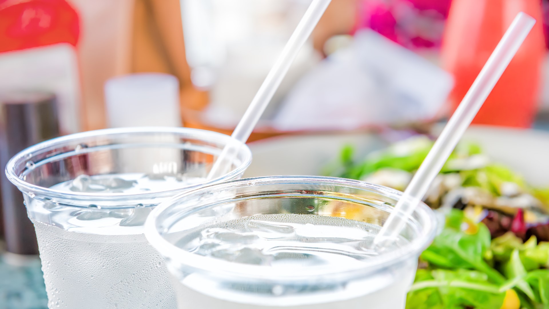 Plastic straw regulation bill heads to committee