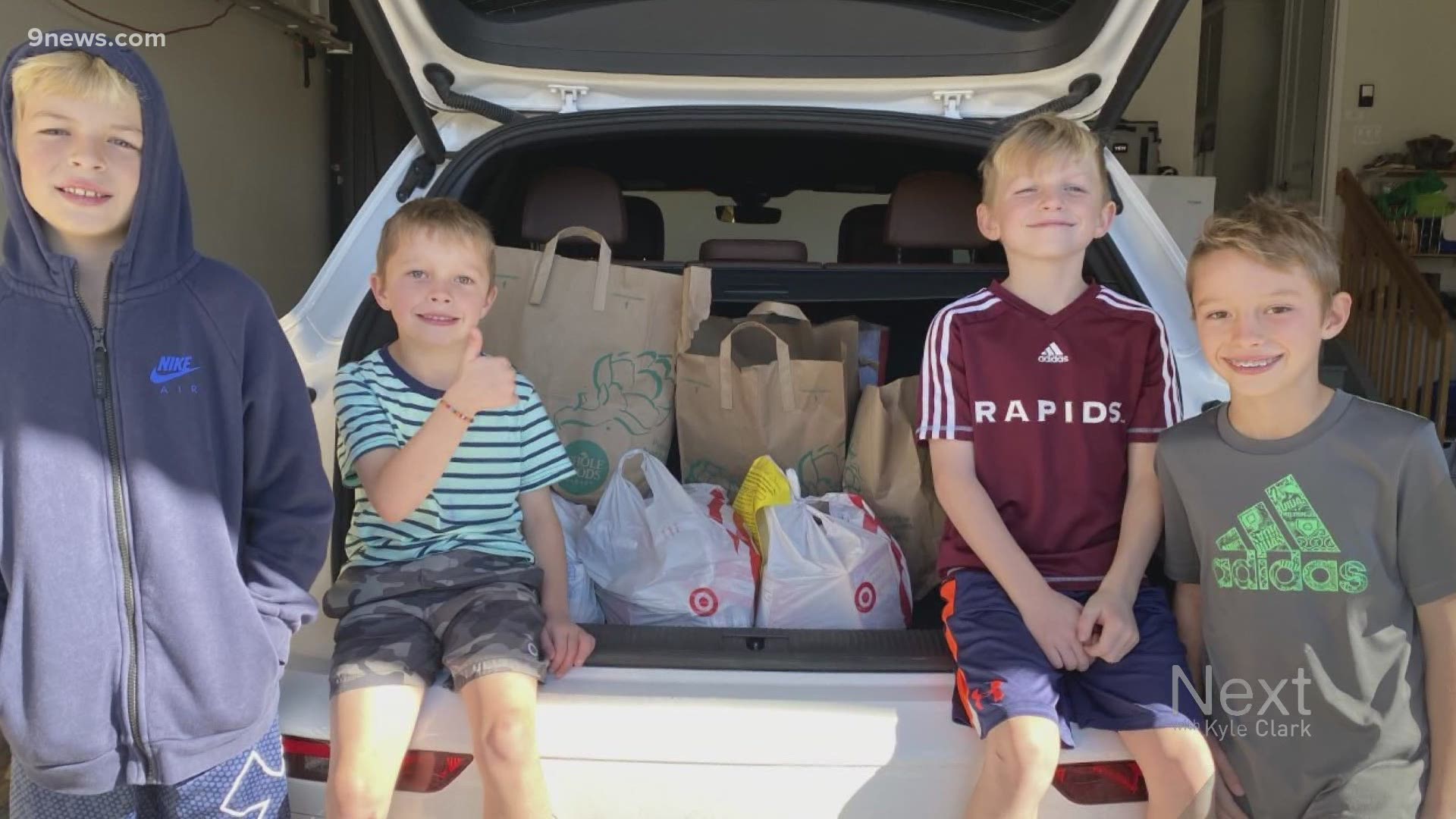 A good drive in Lakewood started as a way to educate the kids about hunger and turned into a challenge that resulted in 3,000 food item donations.