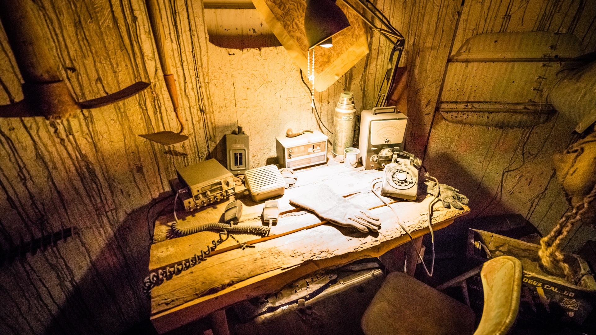 This Colorado haunted house is giving away free costumes for kids and ...