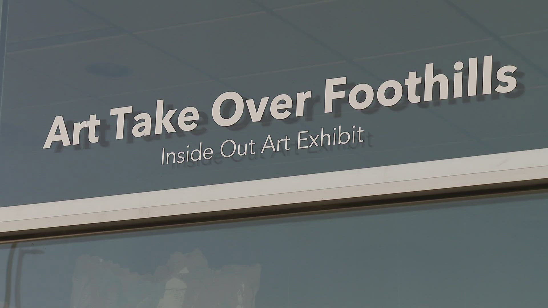 Vacant storefronts become art galleries at Fort Collins mall | 9news.com