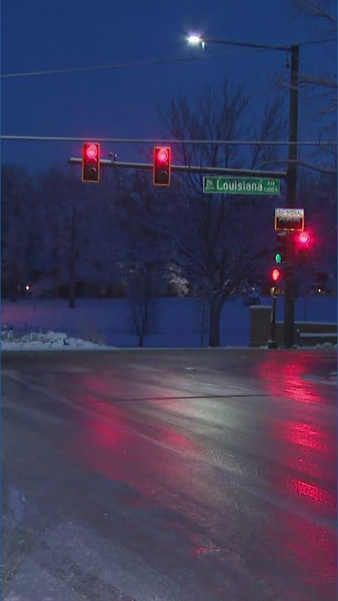 Drivers face slick roads for the morning commute | 9news.com