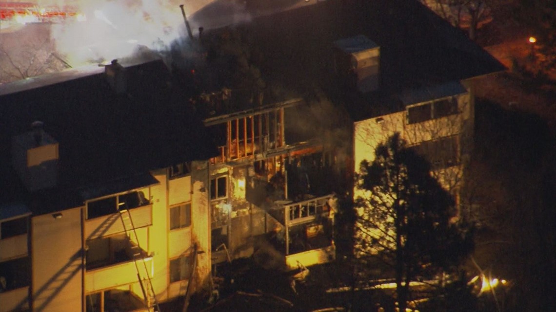 Residents displaced after fire at Aurora apartment complex | 9news.com