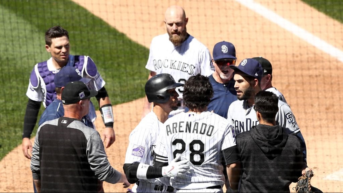 Basebrawl: Arenado charges mound, Rockies beat Padres 6-4