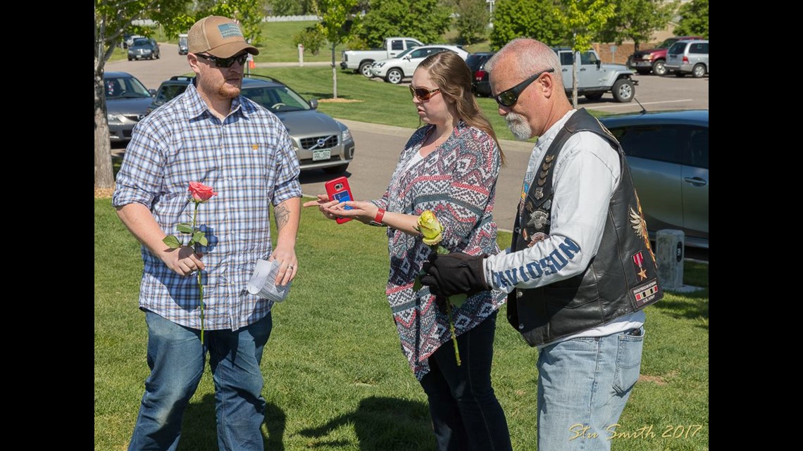 Group honors military with 'Flowers on Every Grave'
