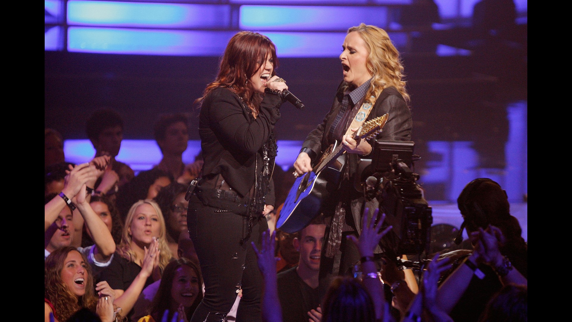 Kelly Clarkson to put on a free concert in Colorado Springs