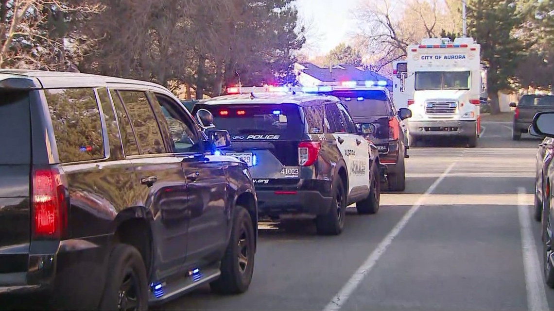 1 in custody after shots fired call at Aurora 55+ community | 9news.com
