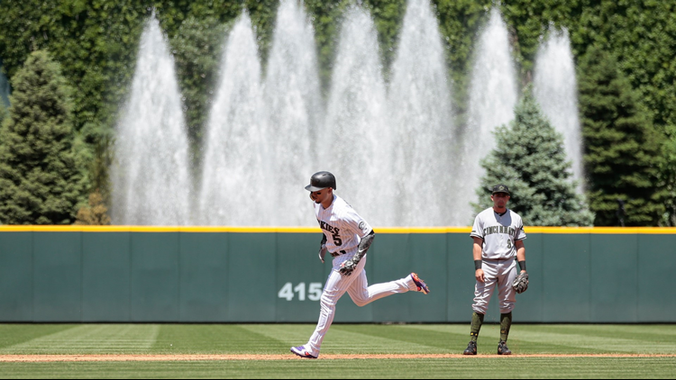 Gonzalez goes third deck off Harvey, Rockies beat Reds