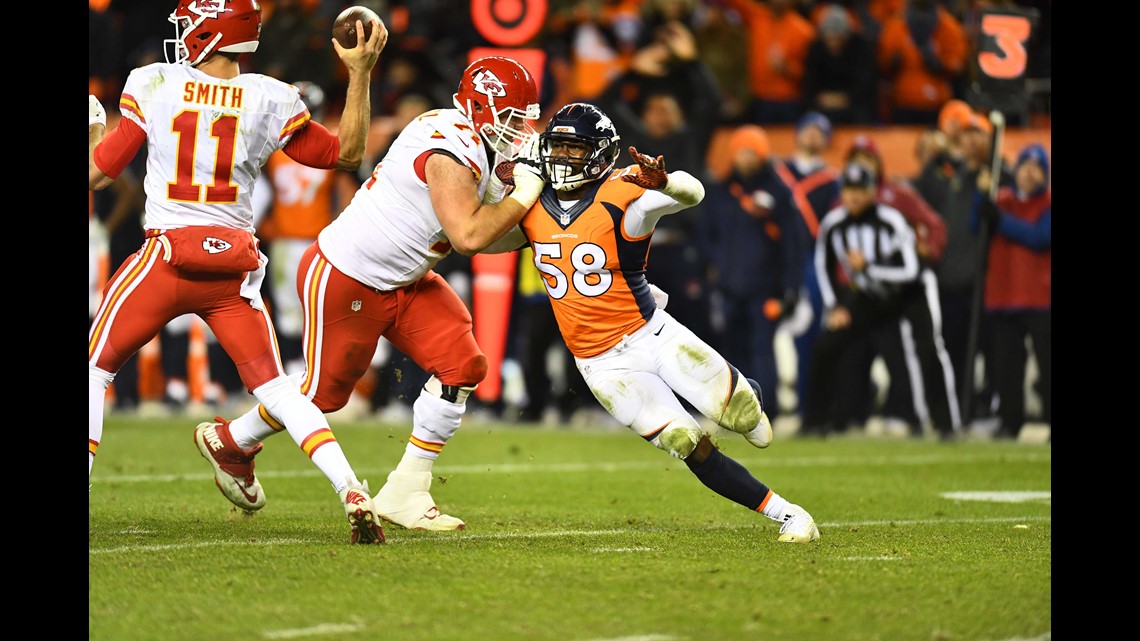 Dallas Cowboys 17-42 Denver Broncos: Trevor Siemian throws four touchdowns, NFL News