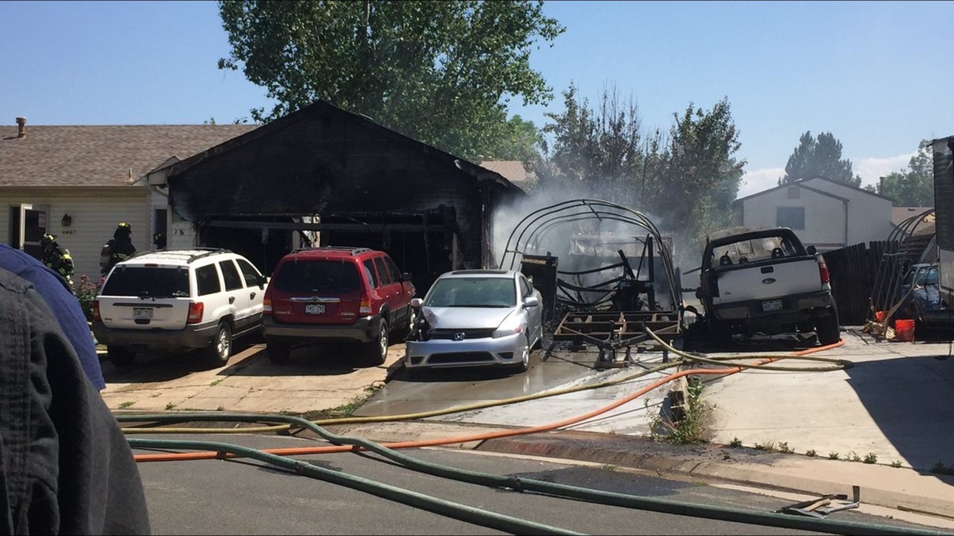 Thornton fire that torched garage extinguished in 15 minutes