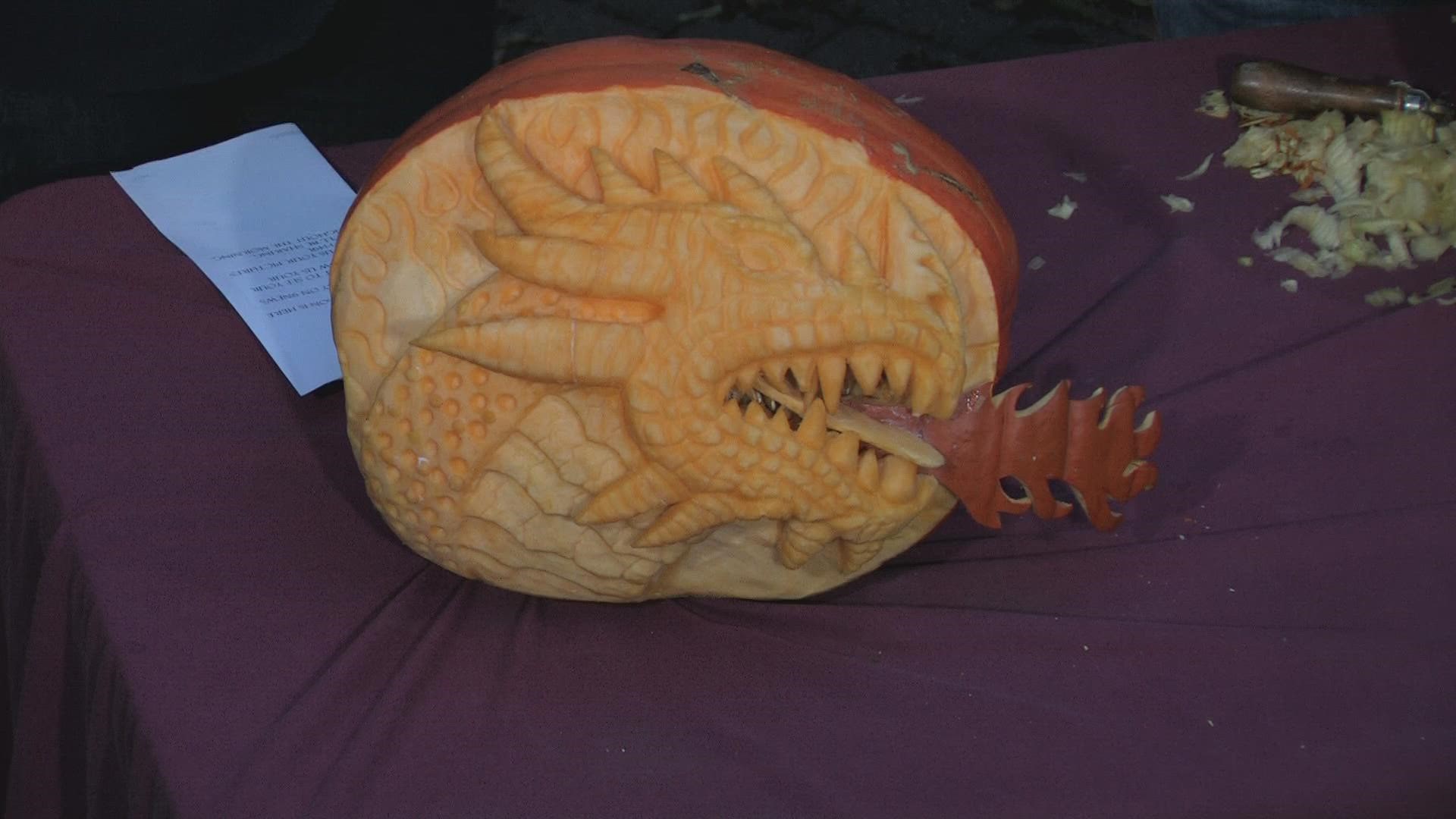 Erin and Willy from the Denver Botanic Gardens stop by 9NEWS to share some pumpkin carving tips and tricks ahead of Halloween.