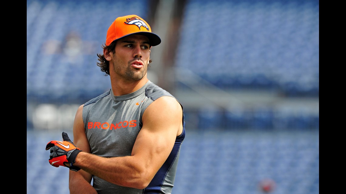 Eight-year NFL veteran Eric Decker announces his retirement from NFL 