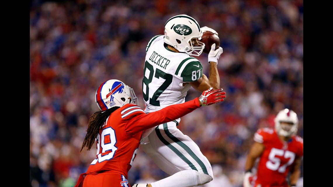 East Rutherford, New Jersey, USA. 28th Aug, 2022. New York Jets wide  receiver BRAXTON BERRIOS (10) runs for a touchdown at MetLife Stadium in  East Rutherford New Jersey New York Jets defeat