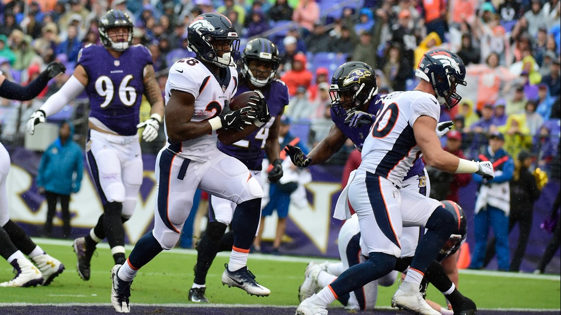 Baltimore, USA. 23rd September, 2018. Denver Broncos NT Domata Peko Sr (94)  pictured on the sidelines during a game against the Baltimore Ravens at M&T  Bank Stadium in Baltimore, MD on September