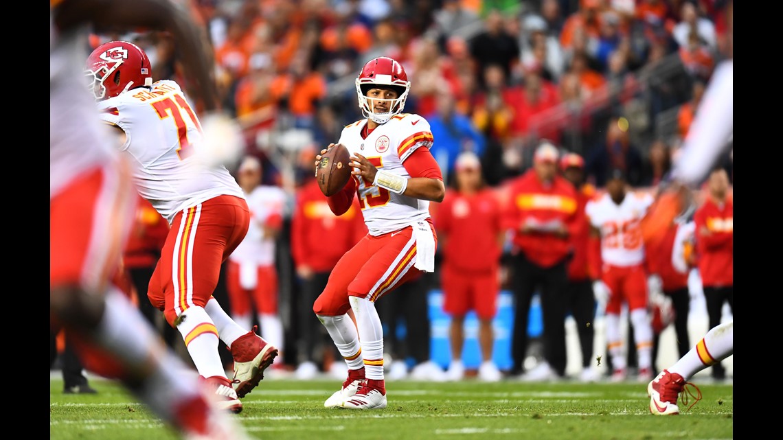 Mahomes' rally stuns Broncos, 27-23