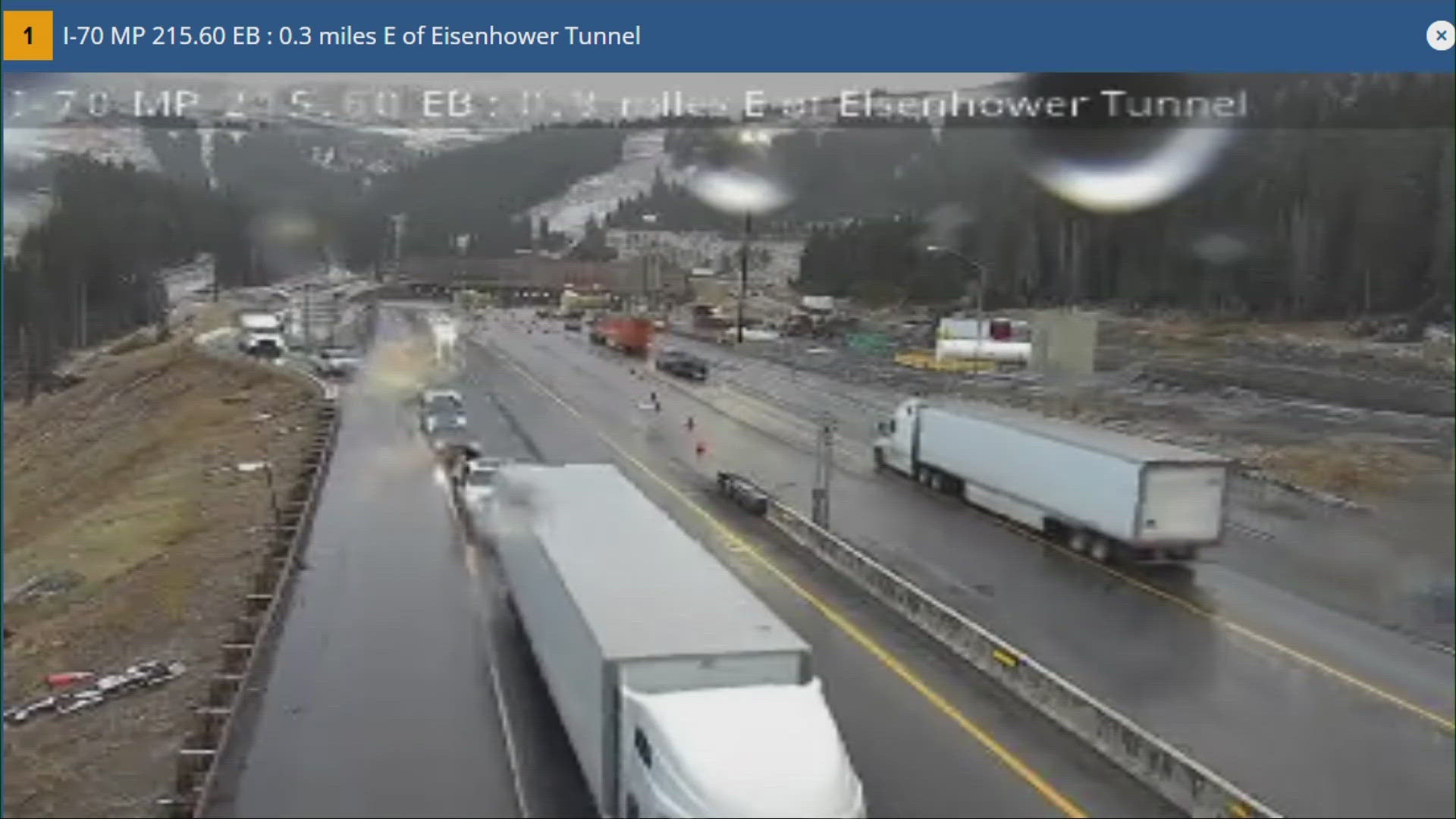 Westbound I-70 closed at Eisenhower Tunnel due to fatal crash, vehicle ...