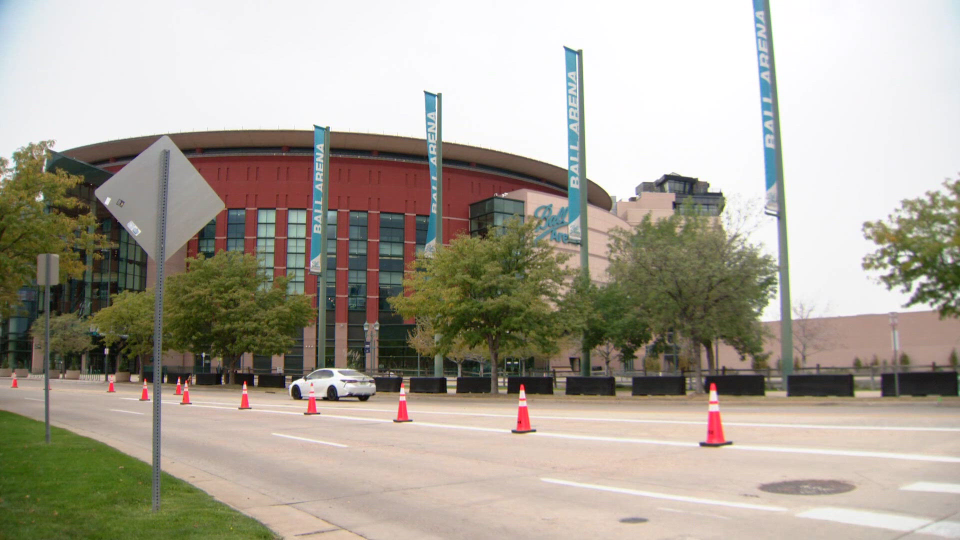 Denver looks to extend road win streak as Nuggets face Wizards on KTVD ...