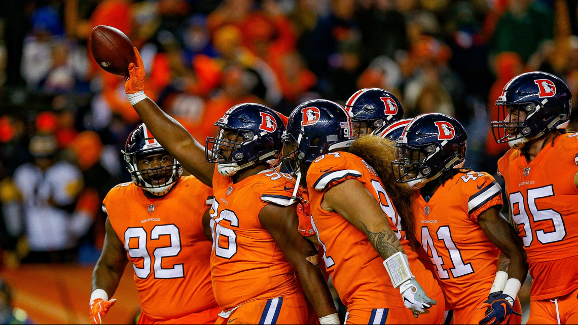 Denver Broncos defensive end Shelby Harris celebrates his sack on New  News Photo - Getty Images