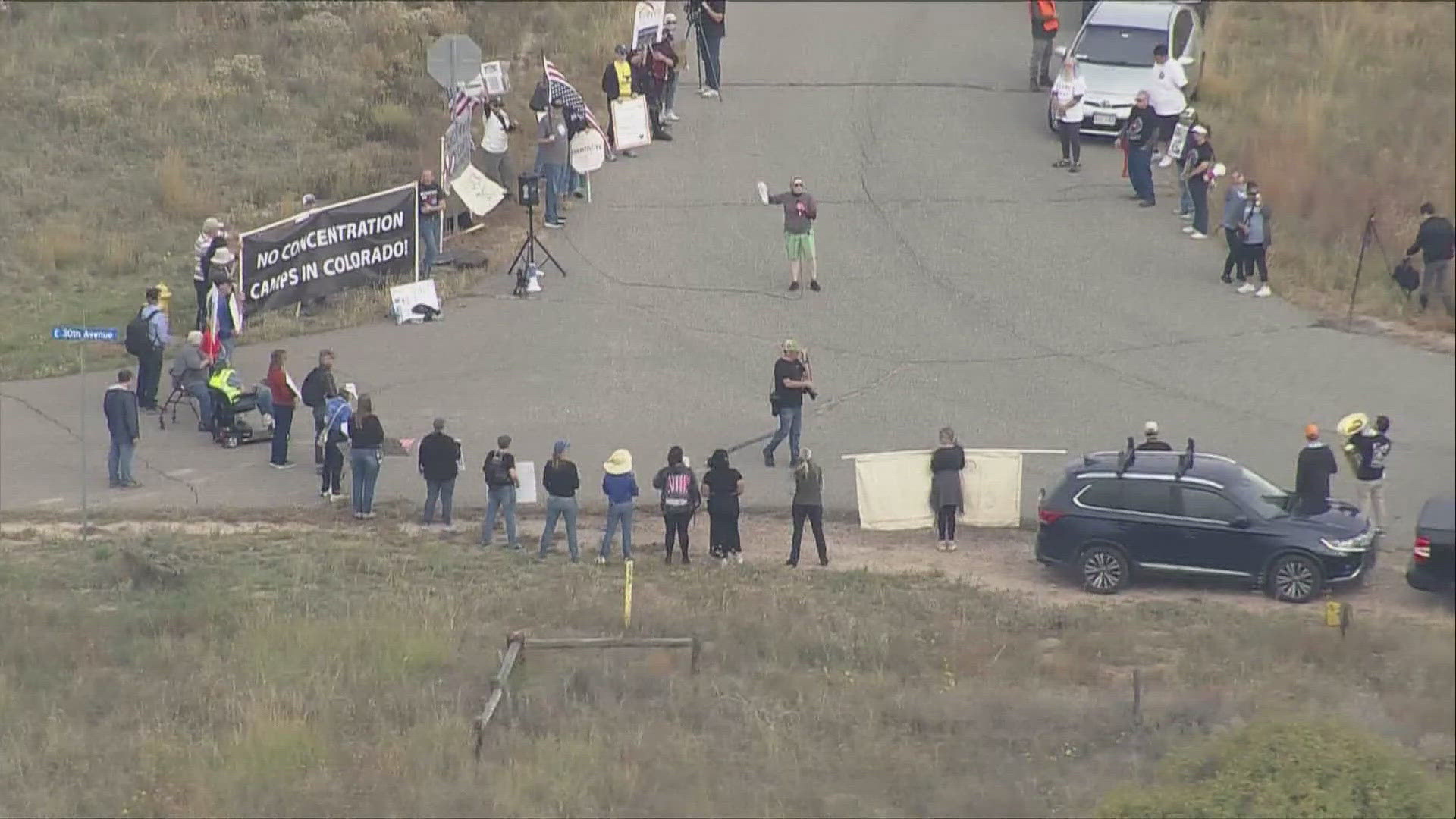 Immigrant rights groups protest against proposed ICE facility | 9news.com