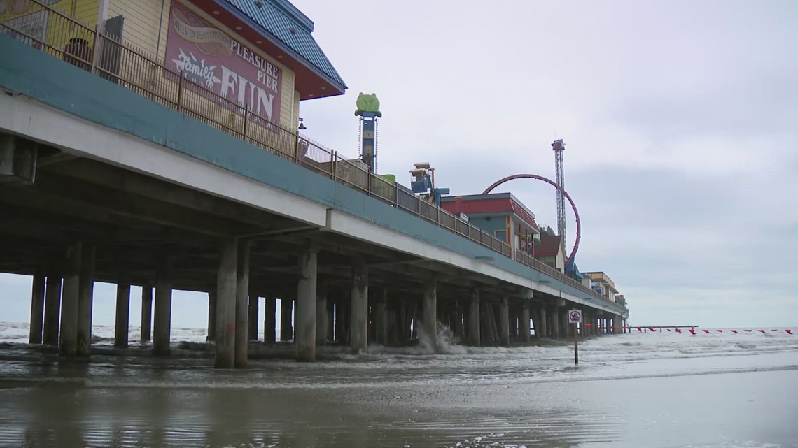 Gulf Coast Prepares for Hurricane Francine