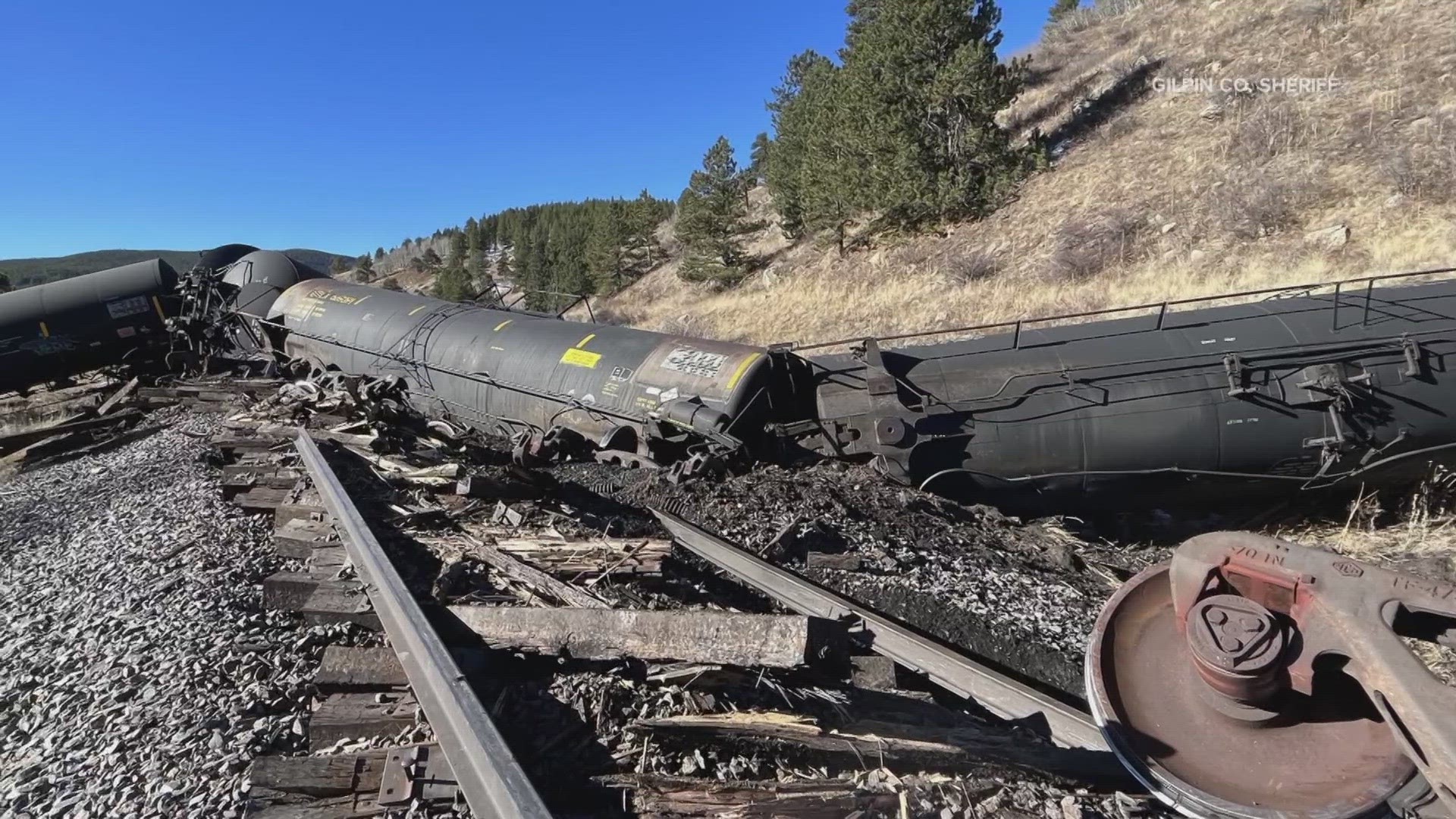 Latest Headlines | No injuries after train derails in Gilpin County