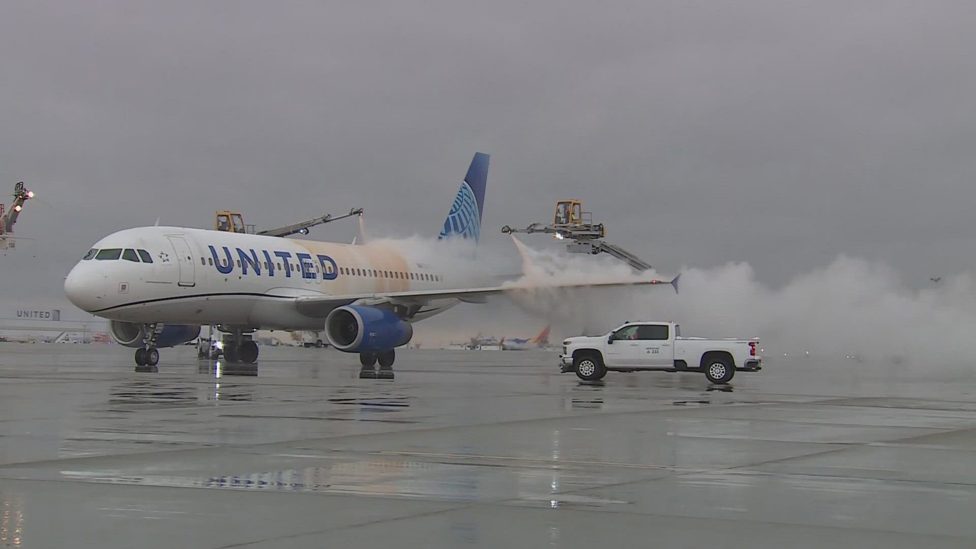 Dozens of flights delayed, canceled at DIA on Wednesday