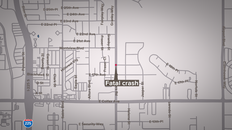 Man dies in crash at 18th and Chambers in Aurora | 9news.com