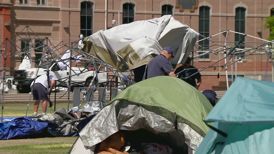 Pro-Palestinian protesters abandon tent encampment on Auraria Campus ...