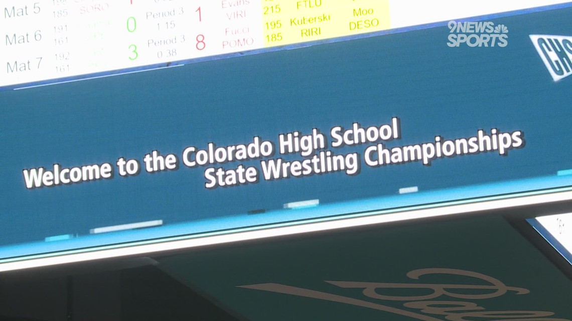 Watch Extended Highlights From The State Wrestling Semifinals 