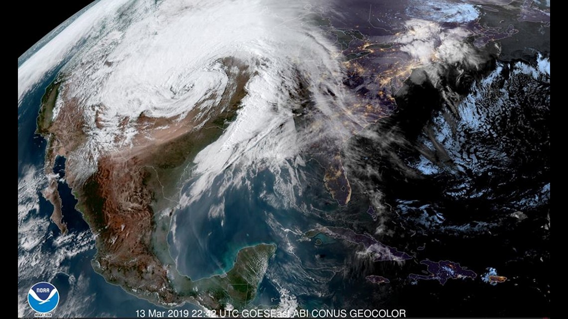 What is a bomb cyclone? How bombogenesis forms a winter hurricane