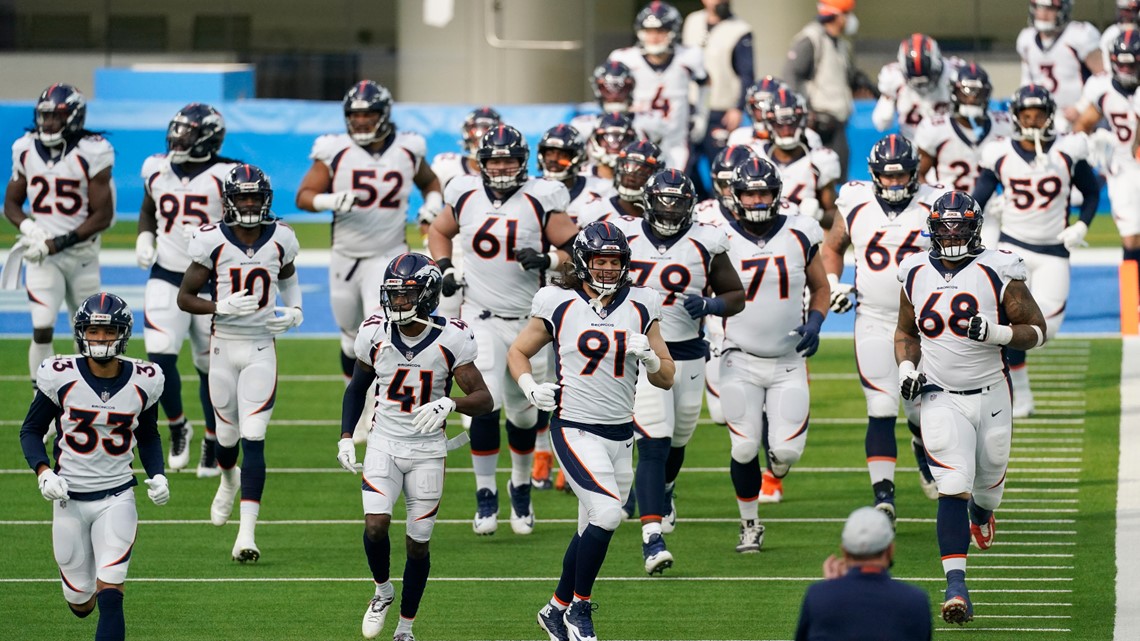 Denver Broncos - Back-and-forth battle so far in LA. #BeatTheChargers