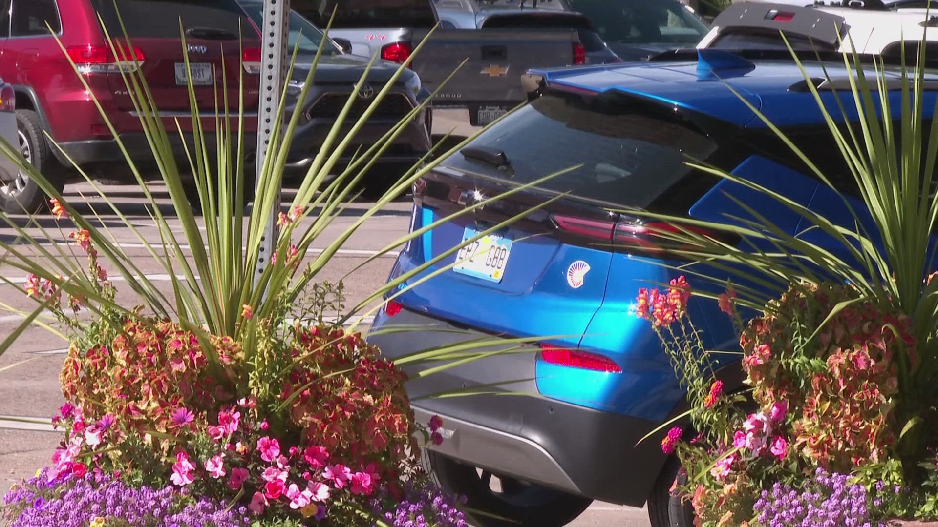 Fort Collins evaluates end to free Old Town parking | 9news.com